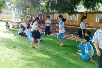 Liên đội tiếp tục duy trì những giờ ra chơi trải nghiệm sáng tạo năm học 2023-2024 Liên đội tiếp tục duy trì những giờ ra chơi trải nghiệm sáng tạo năm học 2023-2024