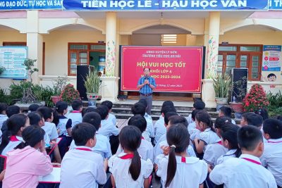 Sân chơi “Hội vui học tốt” Khối 4- năm học 2023-2024 Sân chơi “Hội vui học tốt” Khối 4- năm học 2023-2024