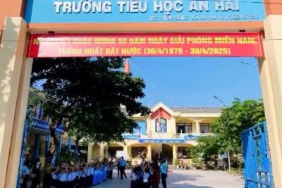 HOẠT ĐỘNG ĐÓN HỌC SINH LỚP LÁ – TRƯỜNG MN AN HẢI        HOẠT ĐỘNG ĐÓN HỌC SINH LỚP LÁ – TRƯỜNG MN AN HẢI